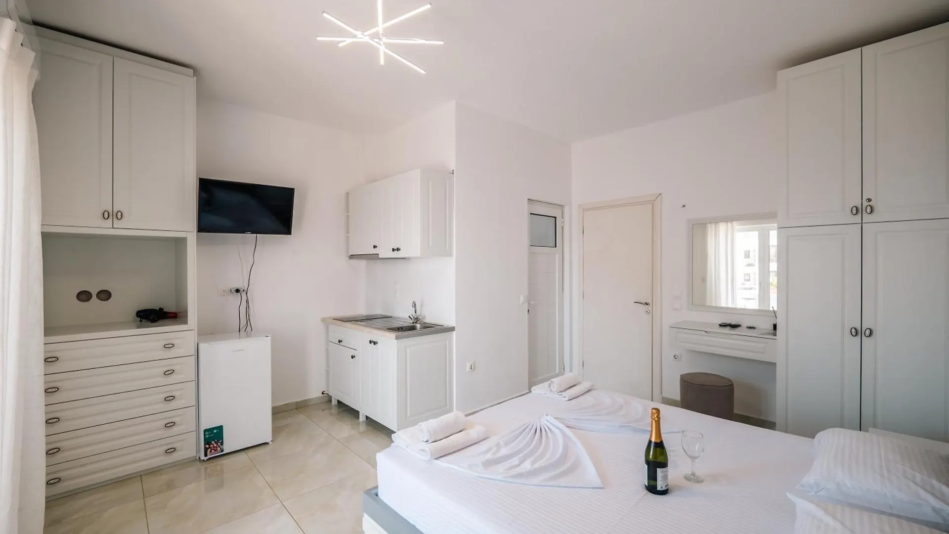 Mariana Apartments Sarandë