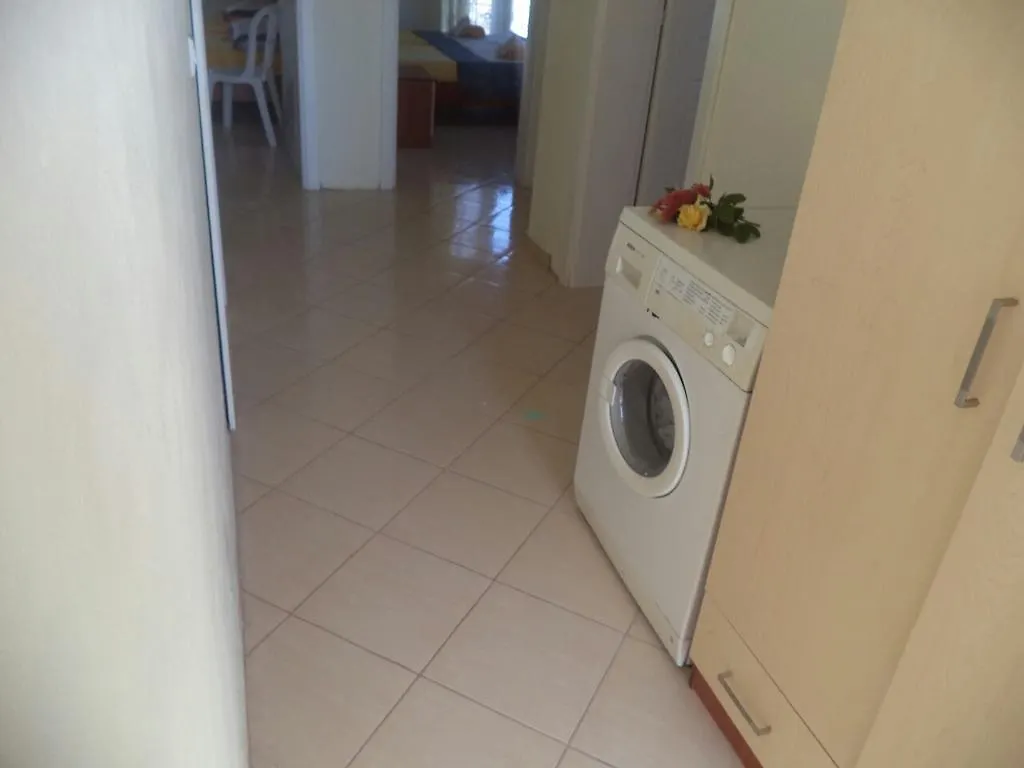 Mariana Apartments Saranda